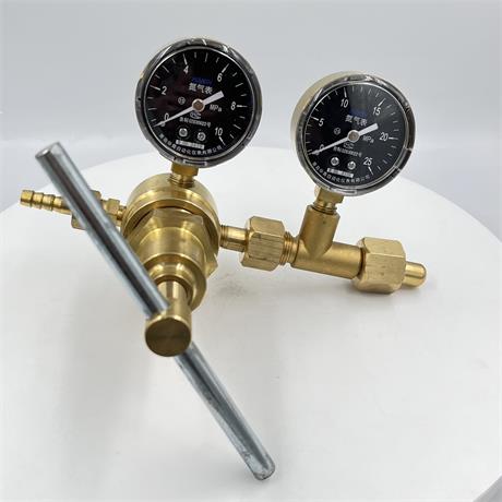 YQD-370高壓氮氣減壓器.jpg